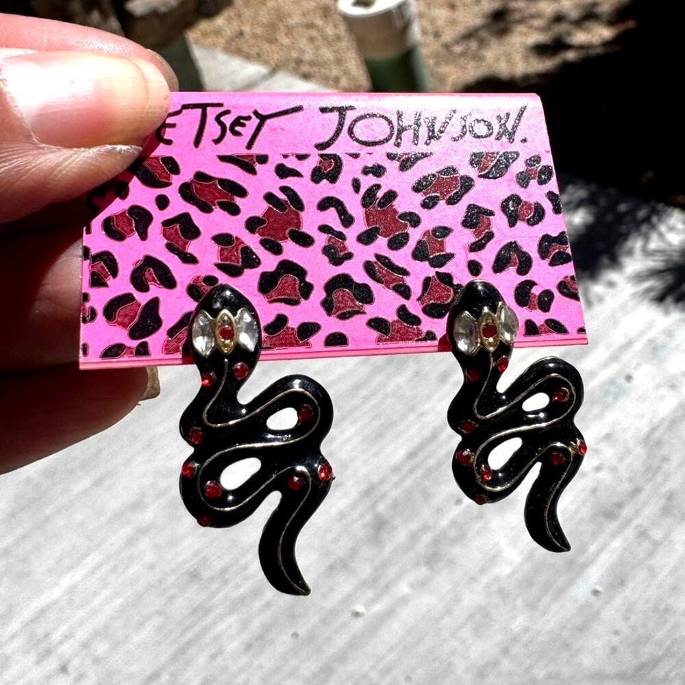 Betsey Johnson Black Enamel coiled Snake Stud Earrings clear and red rhinestones